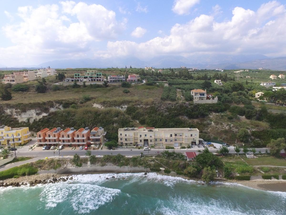 Asterina Seaside Apartments Каливес Экстерьер фото